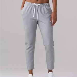 Lululemon jet crop slim herringbone gray 4